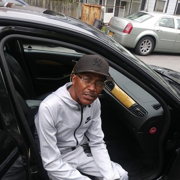 Meet your Posher, Richard - Picture 1 of 1